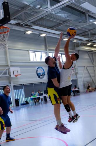 basket_henon_2024_10-32